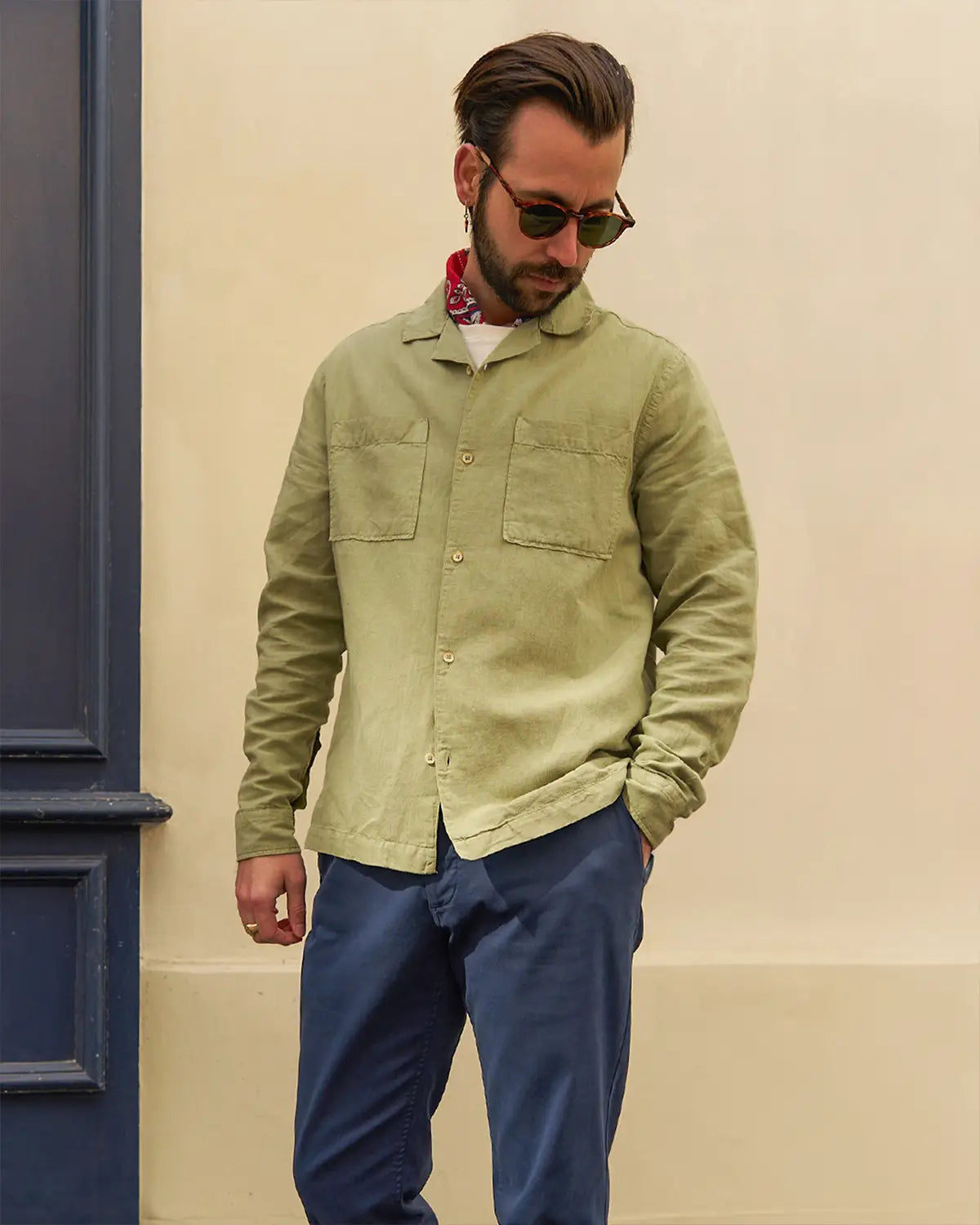 chemise en lin vert tilleul - look