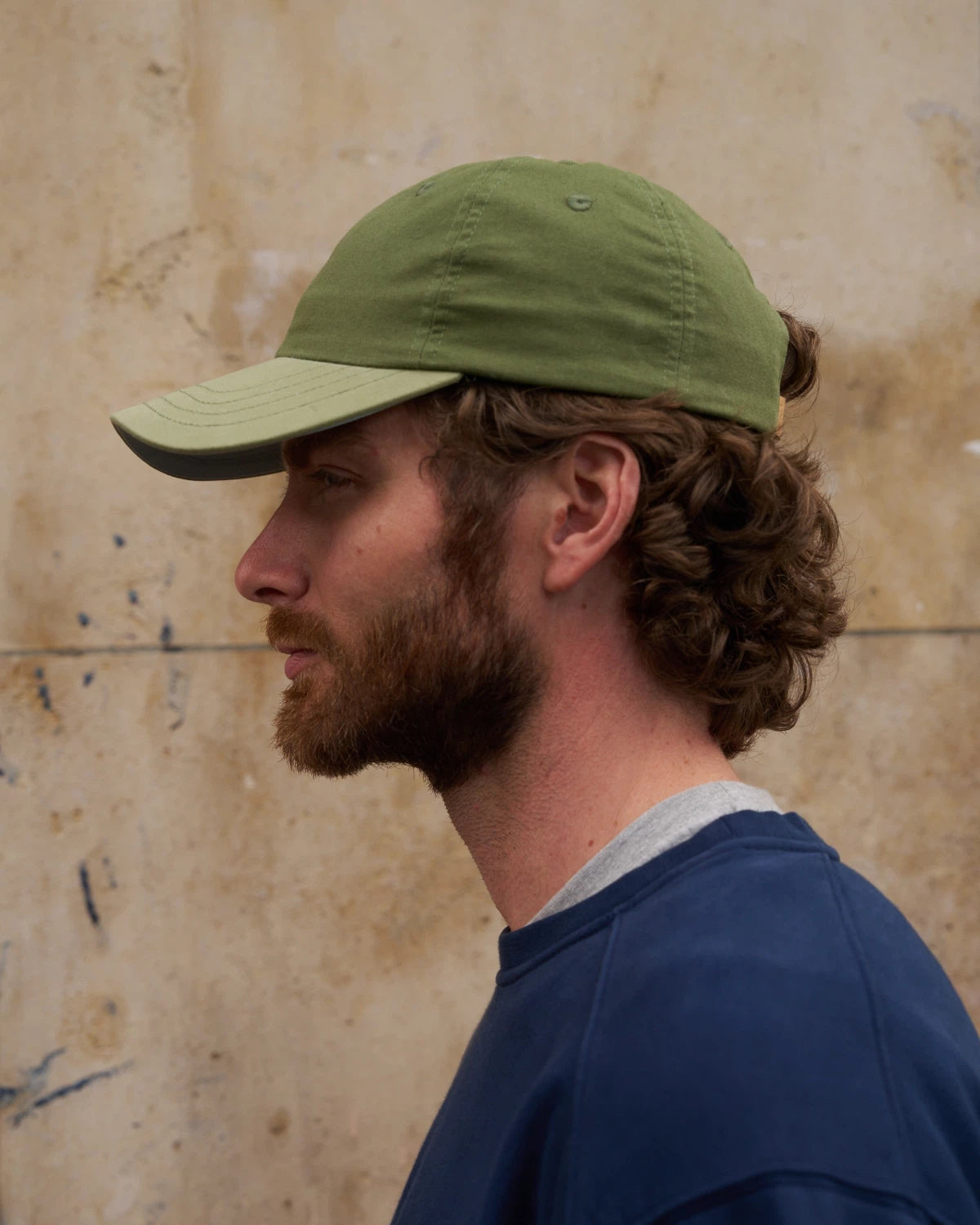 casquette verte - profil