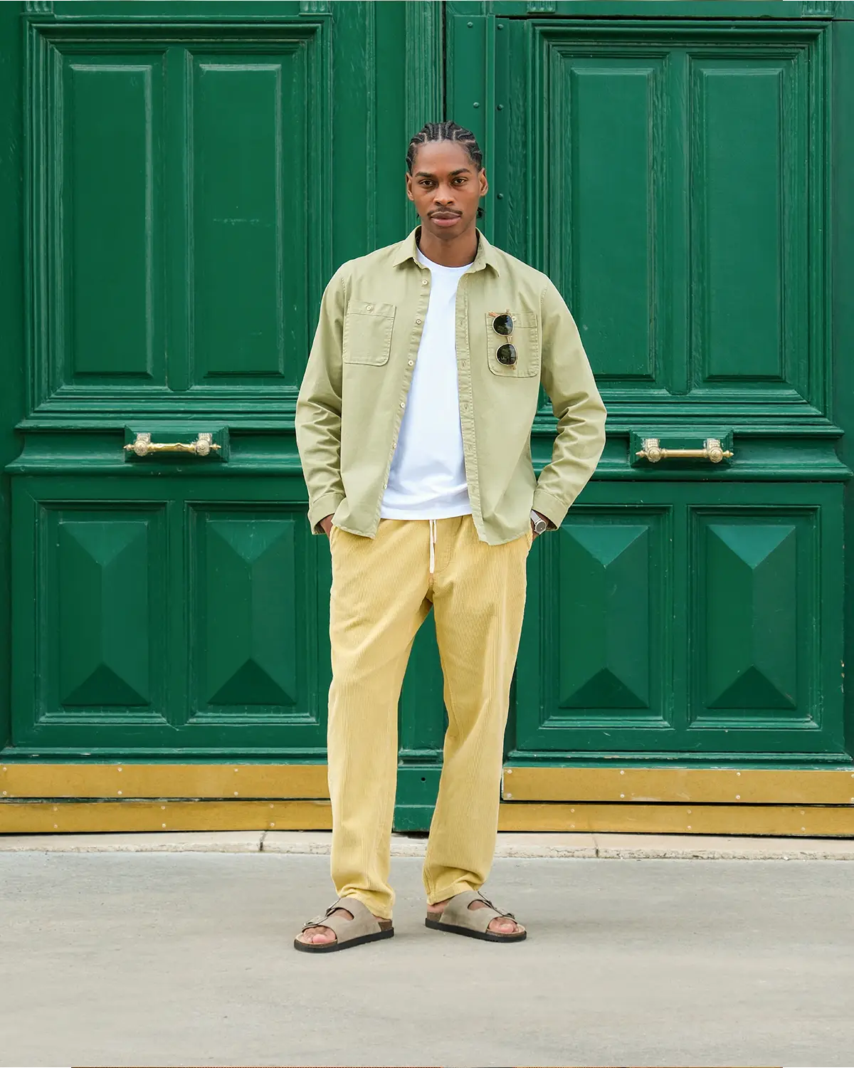 pantalon velours beige chanvre - look de face