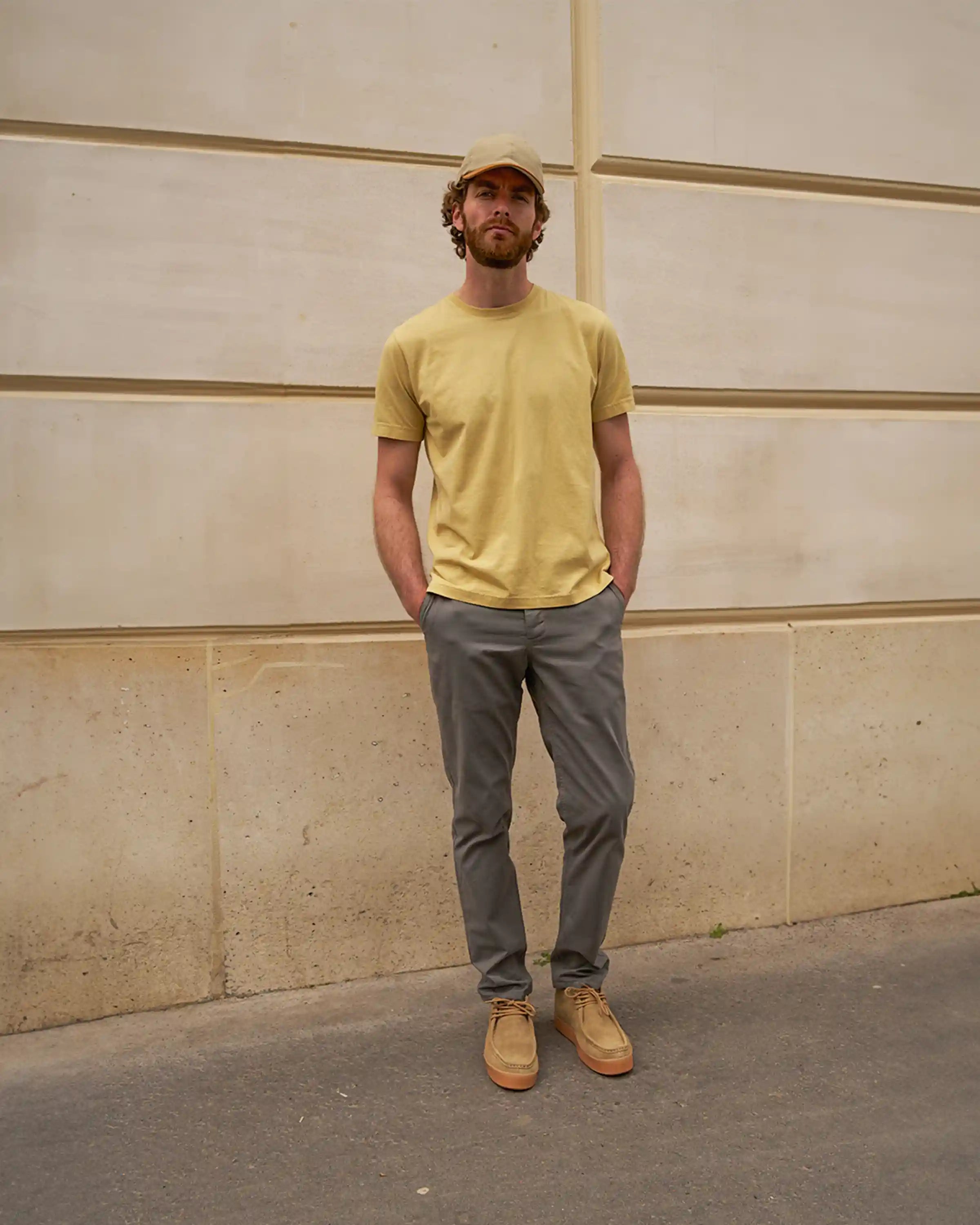 t-shirt uni beige - look de face